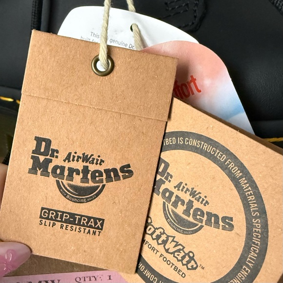 Dr. Martens Woman’s 9 or Men’s 8 Black Leather Derbys with Yellow Stitching - Picture 10 of 16